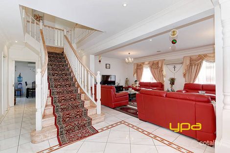 Property photo of 80 Kennedy Parade Roxburgh Park VIC 3064