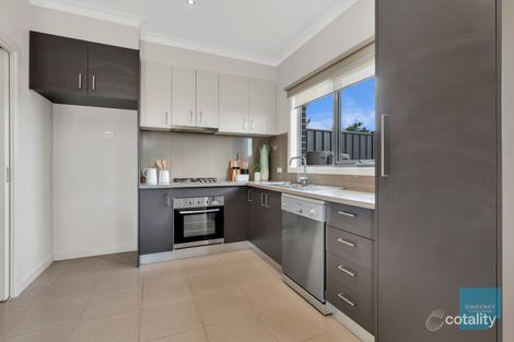 Property photo of 6/69-77 Lancefield Drive Caroline Springs VIC 3023