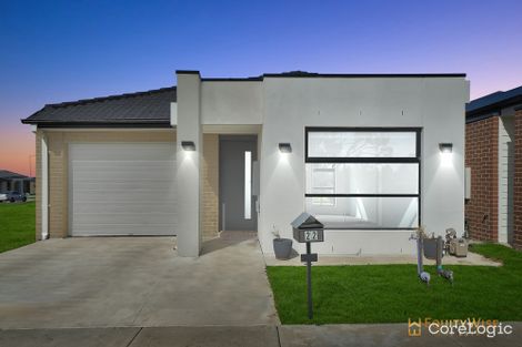 Property photo of 22 Karachi Avenue Mount Cottrell VIC 3024