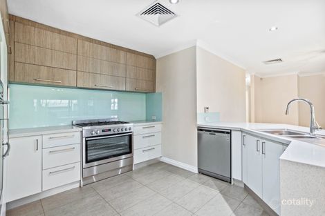 Property photo of 98 Bindoon Loop Huntingdale WA 6110