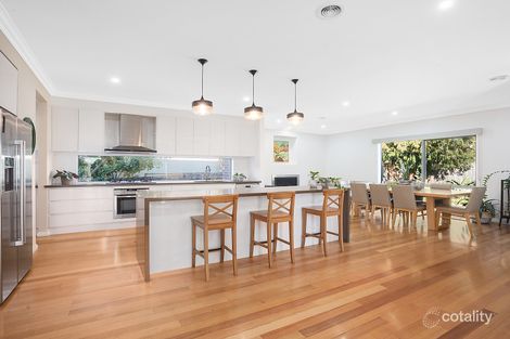 Property photo of 10 Monomeith Crescent Mount Waverley VIC 3149