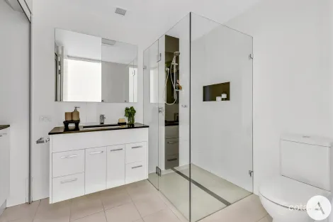 Property photo of 1/139-143 Blamey Crescent Campbell ACT 2612