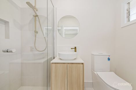 Property photo of 21 Burrowa Street Stafford QLD 4053
