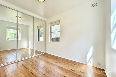 Property photo of 1/33-35 Marlene Crescent Greenacre NSW 2190