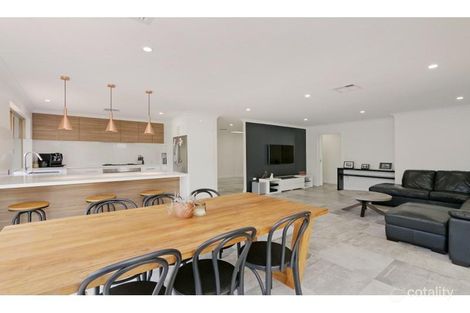 7 Joyce Pl, Bateman, WA 6150