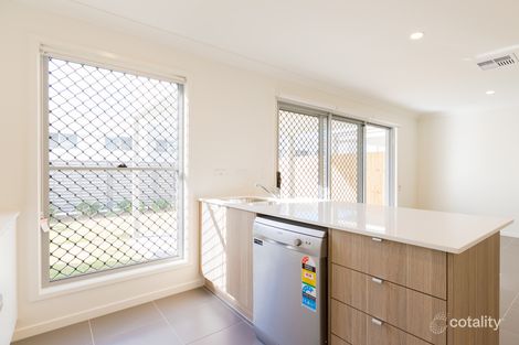 Property photo of 15 Mayfair Street Doolandella QLD 4077