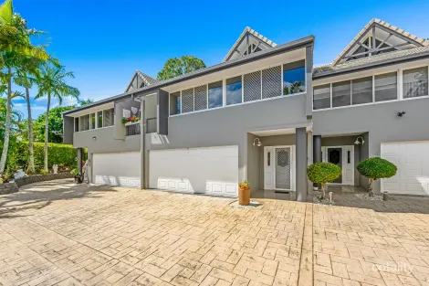 72/125 Santa Cruz Bvd, Clear Island Waters, QLD 4226