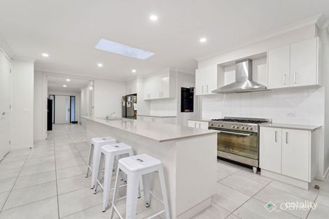 Property photo of 64 Seagrass Crescent Point Cook VIC 3030