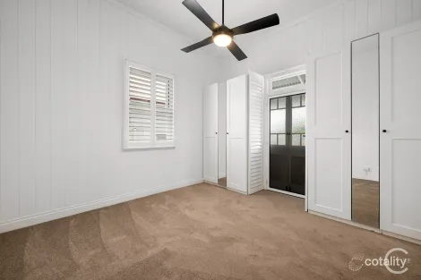 Property photo of 149 Lytton Road Balmoral QLD 4171