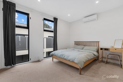 Property photo of 28 Skyline Place Heathmont VIC 3135