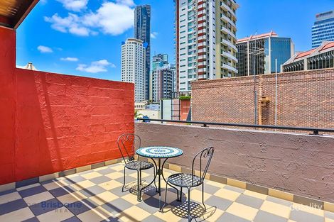 Property photo of 5/60 Raff Street Spring Hill QLD 4000