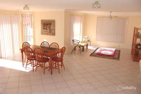 Property photo of 2 Roundtree Street Lake Haven NSW 2263