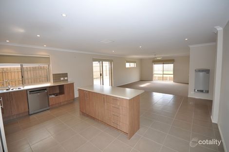 Property photo of 90 Moreillon Boulevarde Bannockburn VIC 3331