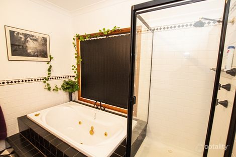 Property photo of 4 White Court Aldinga Beach SA 5173