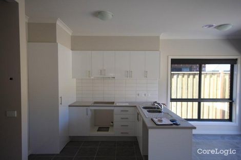 Property photo of 18 Burssi Circuit Doreen VIC 3754