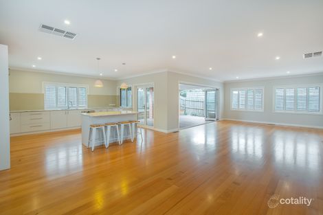 Property photo of 16 Moore Crescent Reservoir VIC 3073