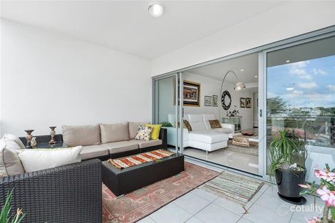 Property photo of 705/15-19 Playfield Street Chermside QLD 4032
