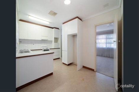 Property photo of 18 Parkhill Way Wilson WA 6107