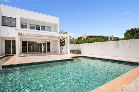 1/4025 The Boulevard, Benowa, QLD 4217