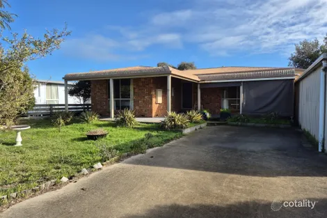 13 Fairway Ave, Golden Beach, VIC 3851