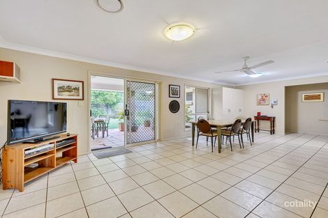 Property photo of 40 Lightwood Place Sinnamon Park QLD 4073