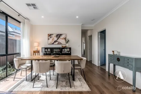 Property photo of 7 Swaledale Parade Haynes WA 6112