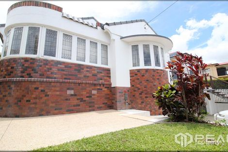 6 Wood St, Kedron, QLD 4031