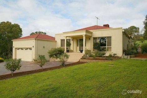 6 Warburton Hwy, Lilydale, VIC 3140