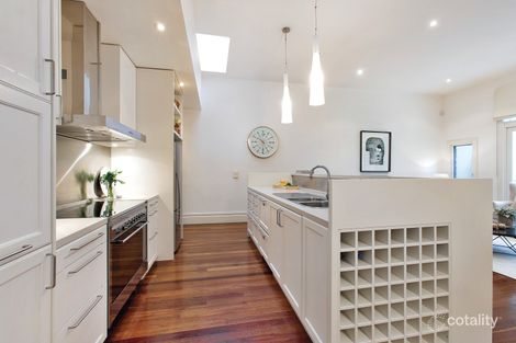 Property photo of 16 Wrexham Road Windsor VIC 3181