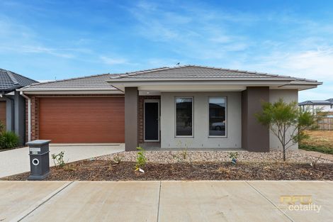 117 Farm Rd, Werribee, VIC 3030