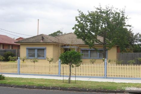 12 Hewitts Rd, Carnegie, VIC 3163