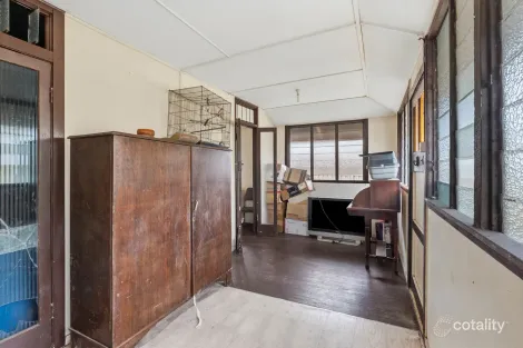 Property photo of 2 Arrow Street Wandal QLD 4700