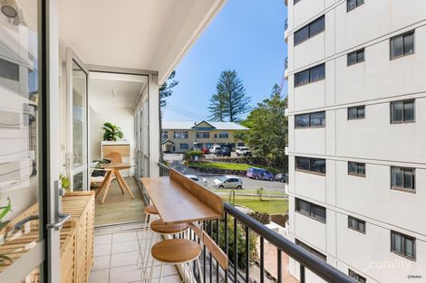 Property photo of 4/32 Powell Crescent Coolangatta QLD 4225