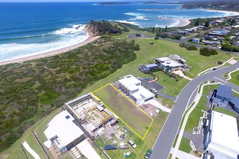 Property photo of 11 Beachside Boulevard Tomakin NSW 2537
