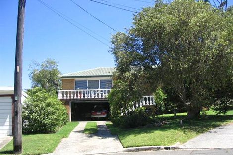 2 Memmang Pl, Kirrawee, NSW 2232