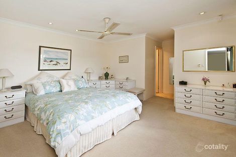 Property photo of 10 Castlecrag Drive Kallaroo WA 6025