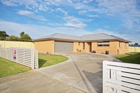 Property photo of 1 Vidic Drive Portland VIC 3305