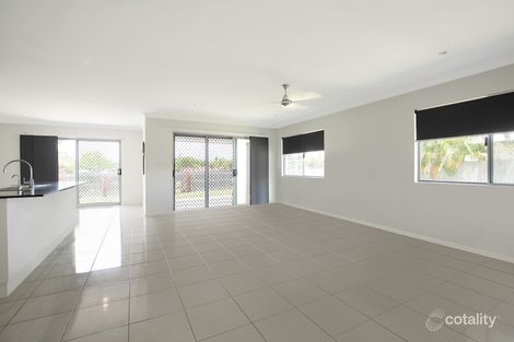 Property photo of 19 Phoenix Crescent Rural View QLD 4740