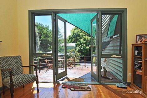 Property photo of 10 Oakley Street Mount Dandenong VIC 3767