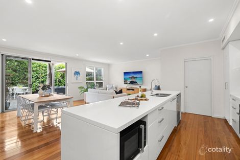 Property photo of 2 Hakea Drive Warriewood NSW 2102