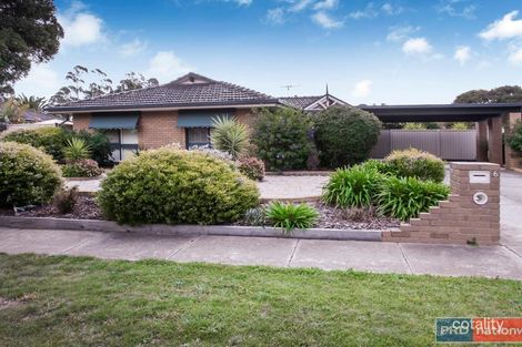 Property photo of 6 Linlithgow Way Melton West VIC 3337