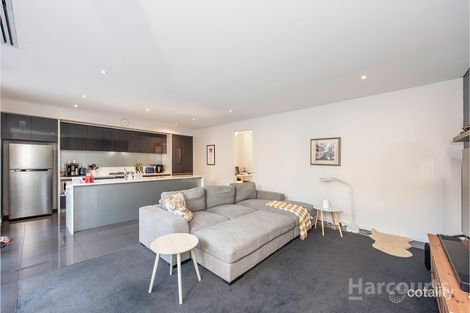 Property photo of 30 Cassowary Crescent Coodanup WA 6210