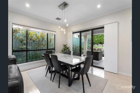 Property photo of 2 Stuart Court Hallett Cove SA 5158