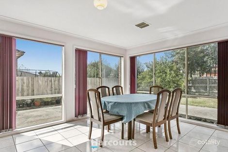 Property photo of 4 Arlington Place Narre Warren South VIC 3805