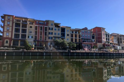 Property photo of 2/3030 The Boulevarde Carrara QLD 4211