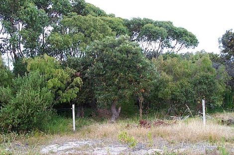 Property photo of 10 William Street Little Grove WA 6330