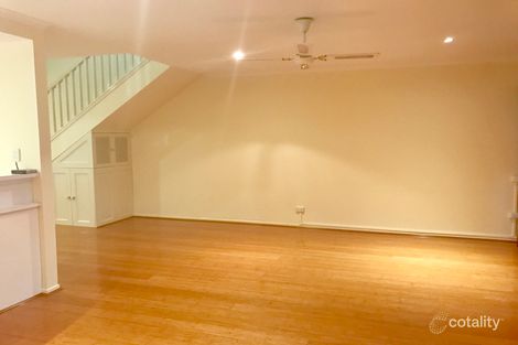 Property photo of 2/26 Foxton Street Indooroopilly QLD 4068