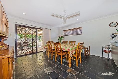 Property photo of 17 Gon Chee Court Carindale QLD 4152