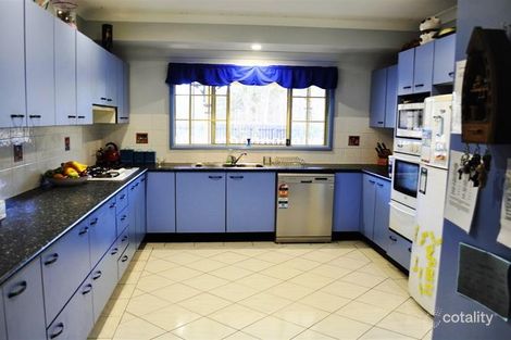 Property photo of 5 Border Court Lockyer Waters QLD 4311