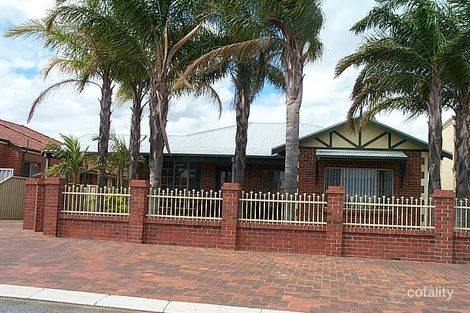 7 Higham Rd, Marangaroo, WA 6064